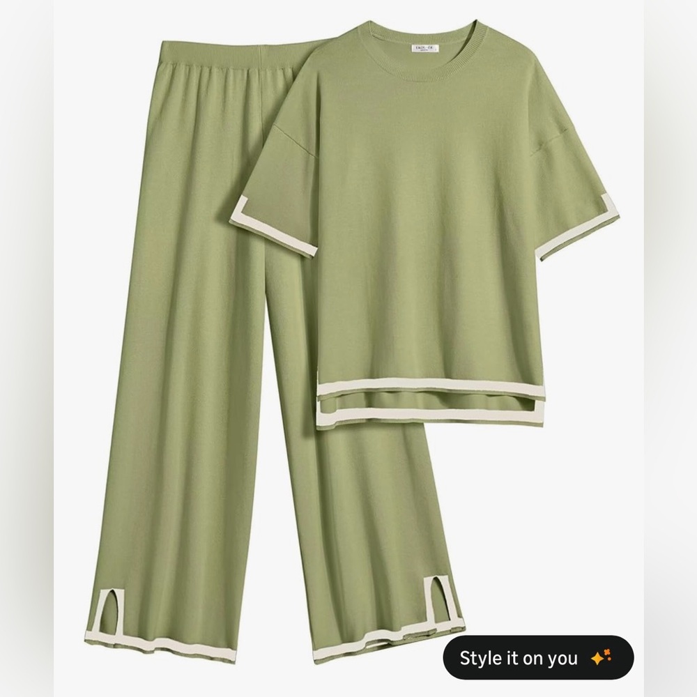 Ekouaer Green Two-Piece Lounge Set - XL NWOT